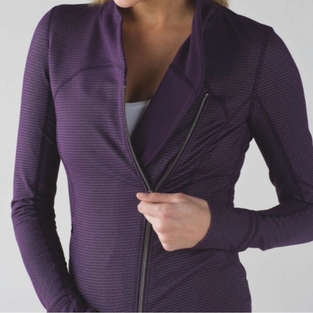 Lululemon Precision Jacket Likac Deep Zinfandel Asymmetrical Front Zip Sz 6 - Picture 2 of 5